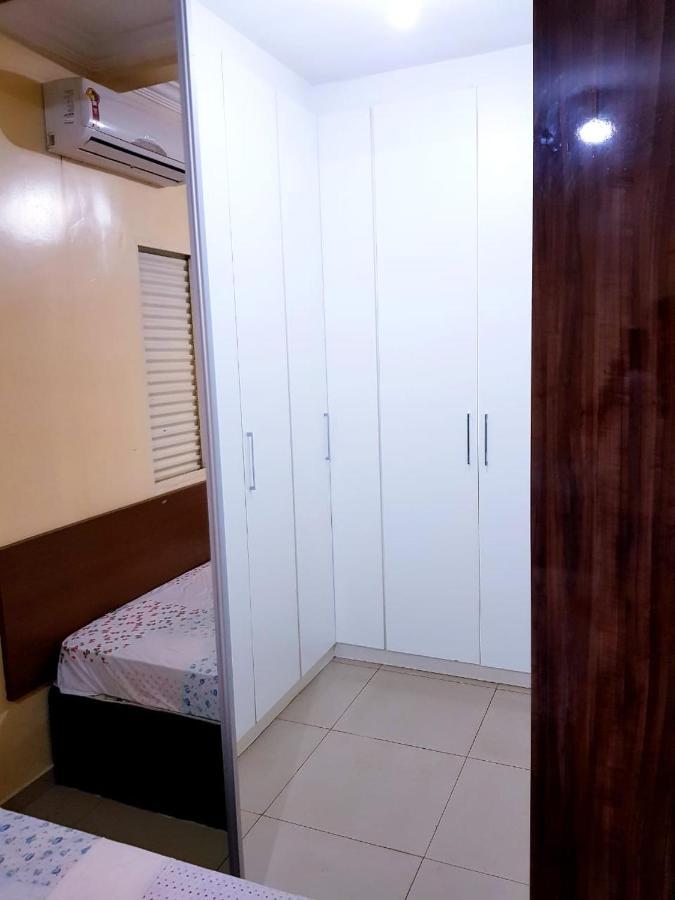 Otima Casa Caldas Novas 2 Km Do Centro Para Ate 14 Pesssoas Com Piscina Aquecida, Churrrasqueira, Wifi Exterior foto